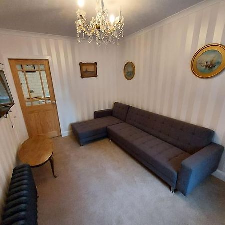 Lovely 1 Bed House In Largs, North Ayrshire Екстериор снимка